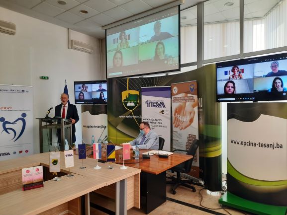 kick off ER2=S2